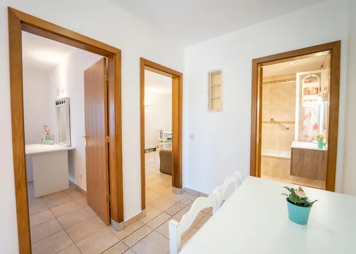 Monte Dos Avos, By Algarveblossom 알부페이라