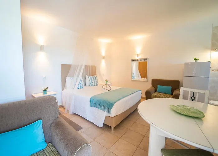 Monte Dos Avos, By Algarveblossom 아파트 *