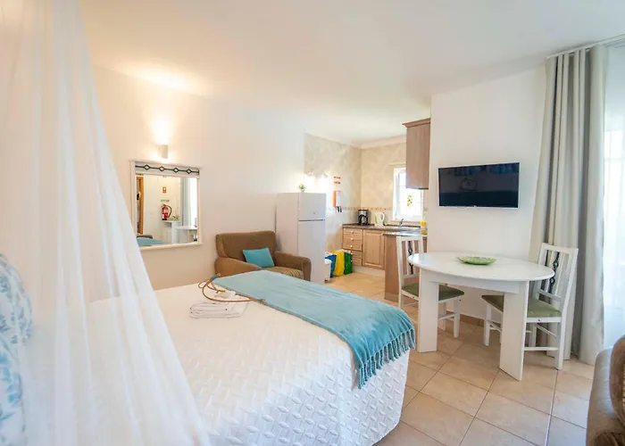 Monte Dos Avos, By Algarveblossom *