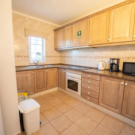 דירה Monte Dos Avos, By Algarveblossom אלבופיירה