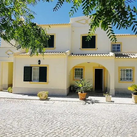 Monte Dos Avos, By Algarveblossom Albufeira