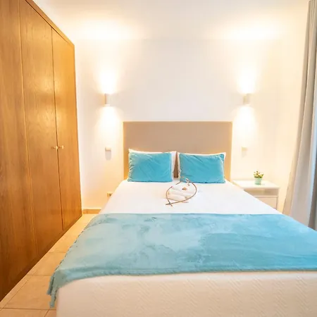 Monte Dos Avos, By Algarveblossom شقة البوفيرا