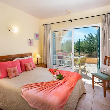 Apartman Monte Dos Avos, By Algarveblossom Albufeira